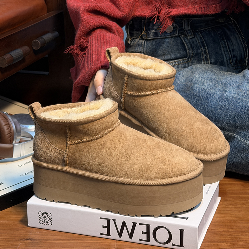 磨砂真皮羊毛松糕厚底雪地靴女