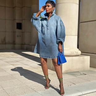 Loose collared long-sleeved denim skirt 宽松翻领长袖牛仔裙女