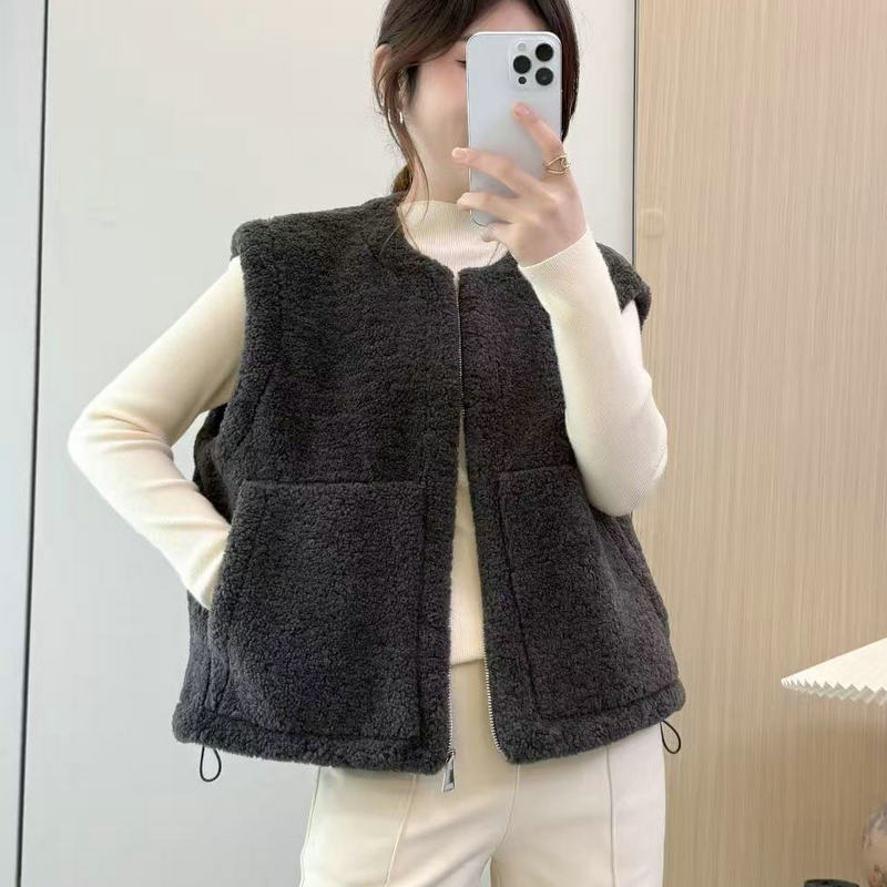 欧货休闲大码仿羊羔毛绒马甲女