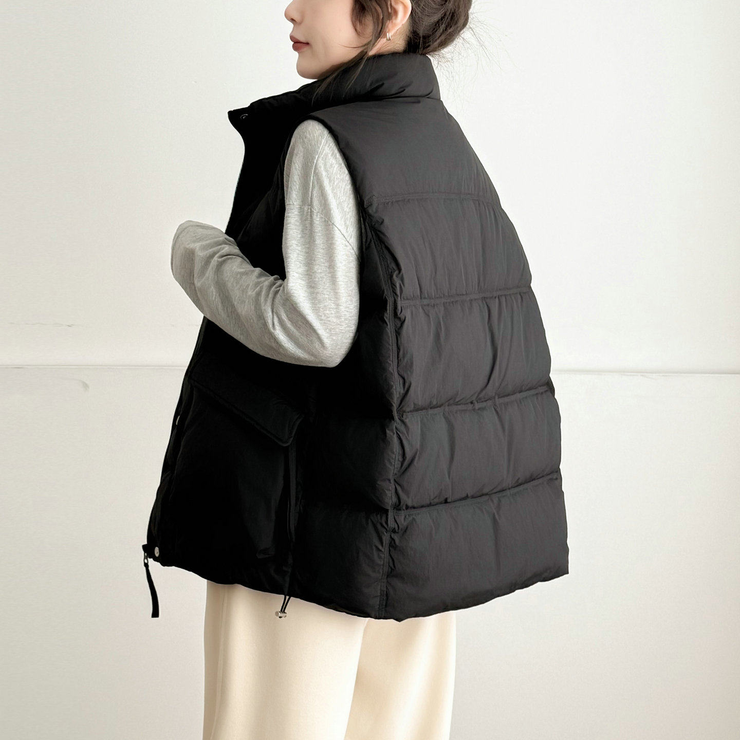 宽松显瘦立领白鸭绒羽绒马甲女2026春季新款休闲百搭马夹坎肩外套,女装/女士精品,马夹,淘宝优惠券,粉丝福利购,淘宝优惠卷