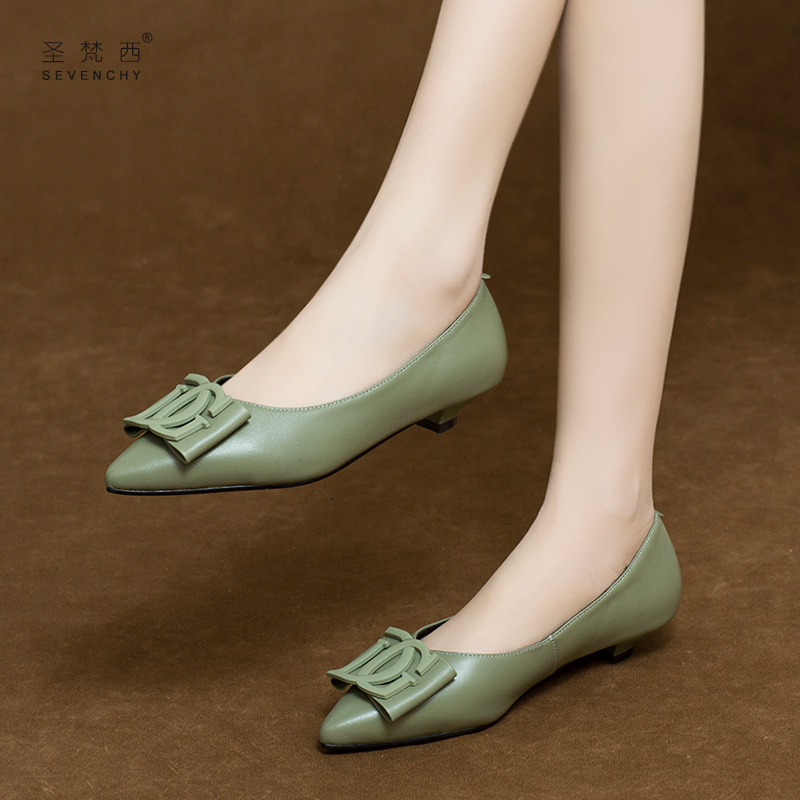 2020年尖头女低高跟鞋春款3cm