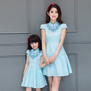 亲子装母女装女童中国风青花瓷旗袍裙连衣裙母女裙夏装表演出服