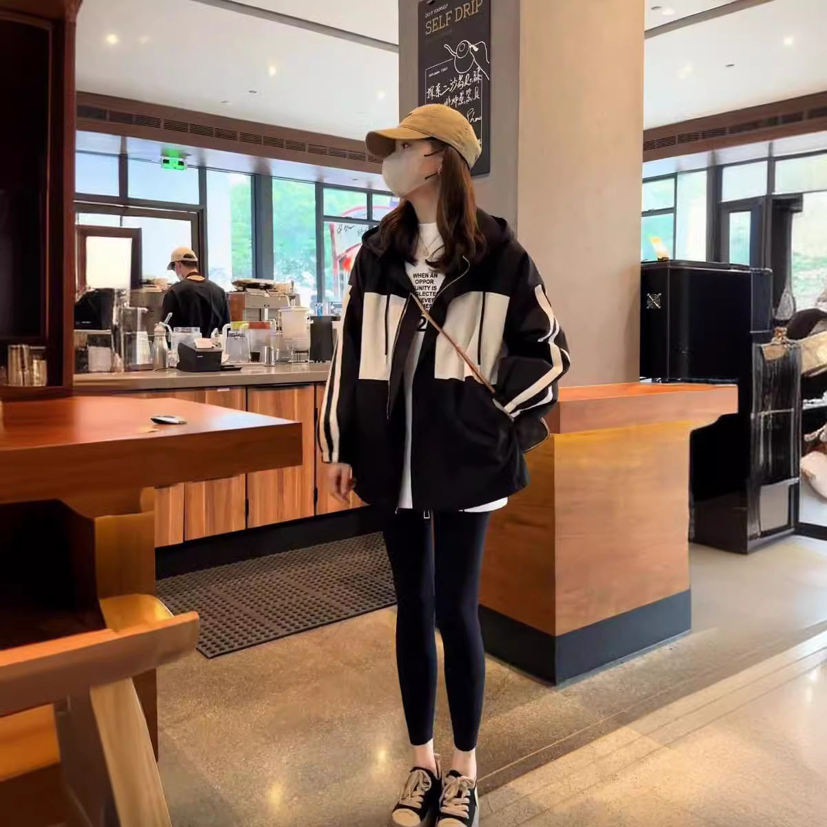撞色连帽冲锋衣外套女2025春秋新款小个子百搭风衣夹克棒球服
