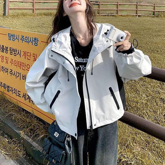 拼色连帽短款冲锋衣外套女2025春秋新款高级感宽松休闲小个子