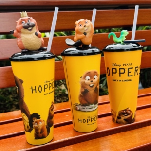 迪士尼Pixar Hoppers河狸变身计划周边梅宝造型杯蜥蜴汤姆玩偶杯