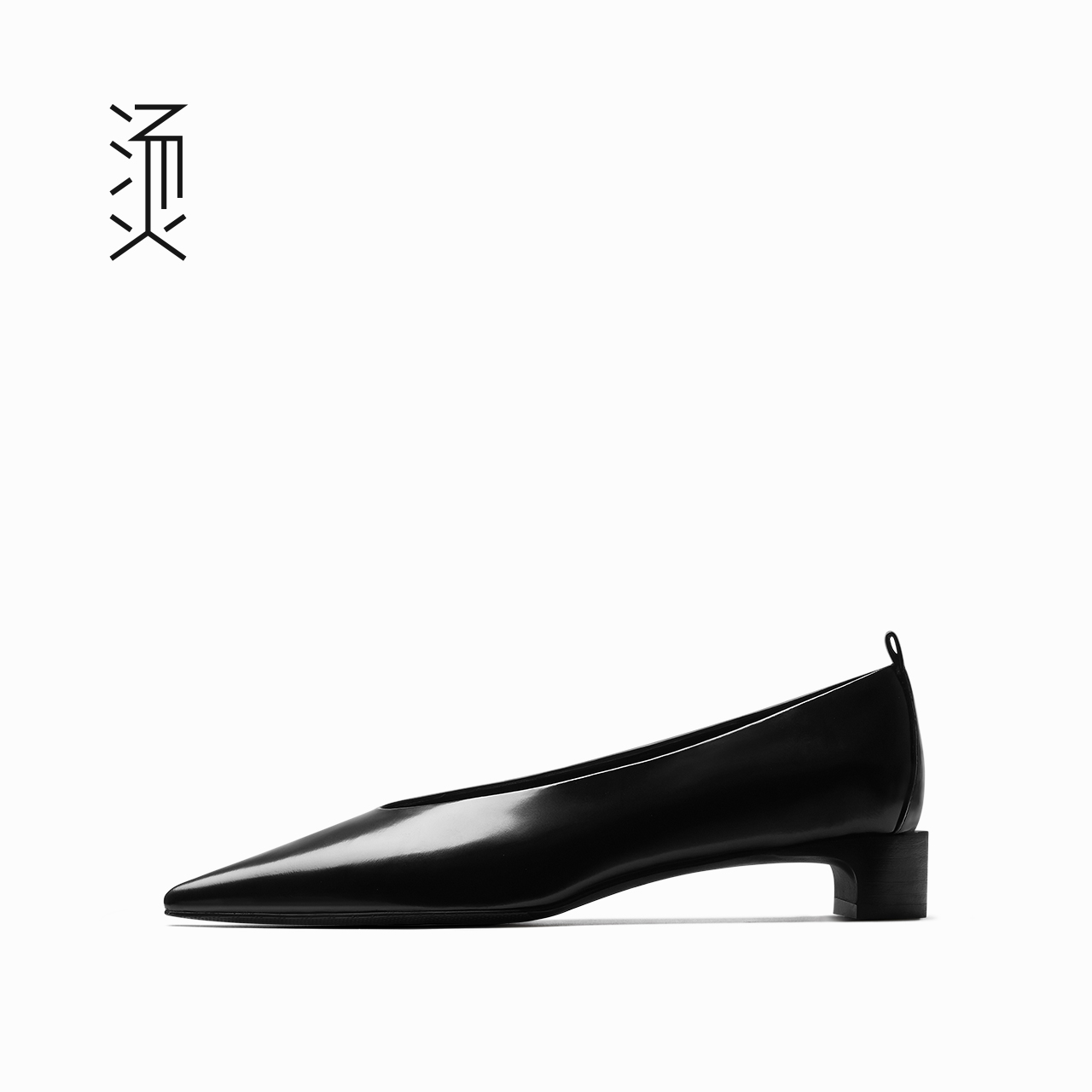 烫柔光牛皮舒适通勤社交女鞋