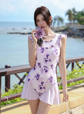 新款紫色碎花连体泳衣女款遮肉显瘦微胖绝美温泉度假高级感游泳衣