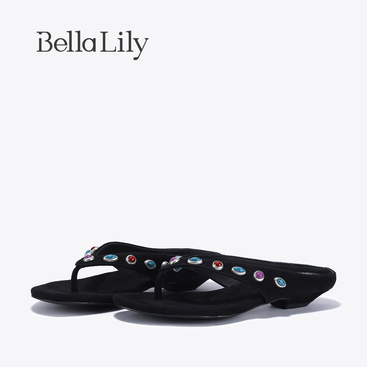 BellaLily2026夏季新款民族风铆钉夹脚拖鞋复古风软底沙滩拖鞋女