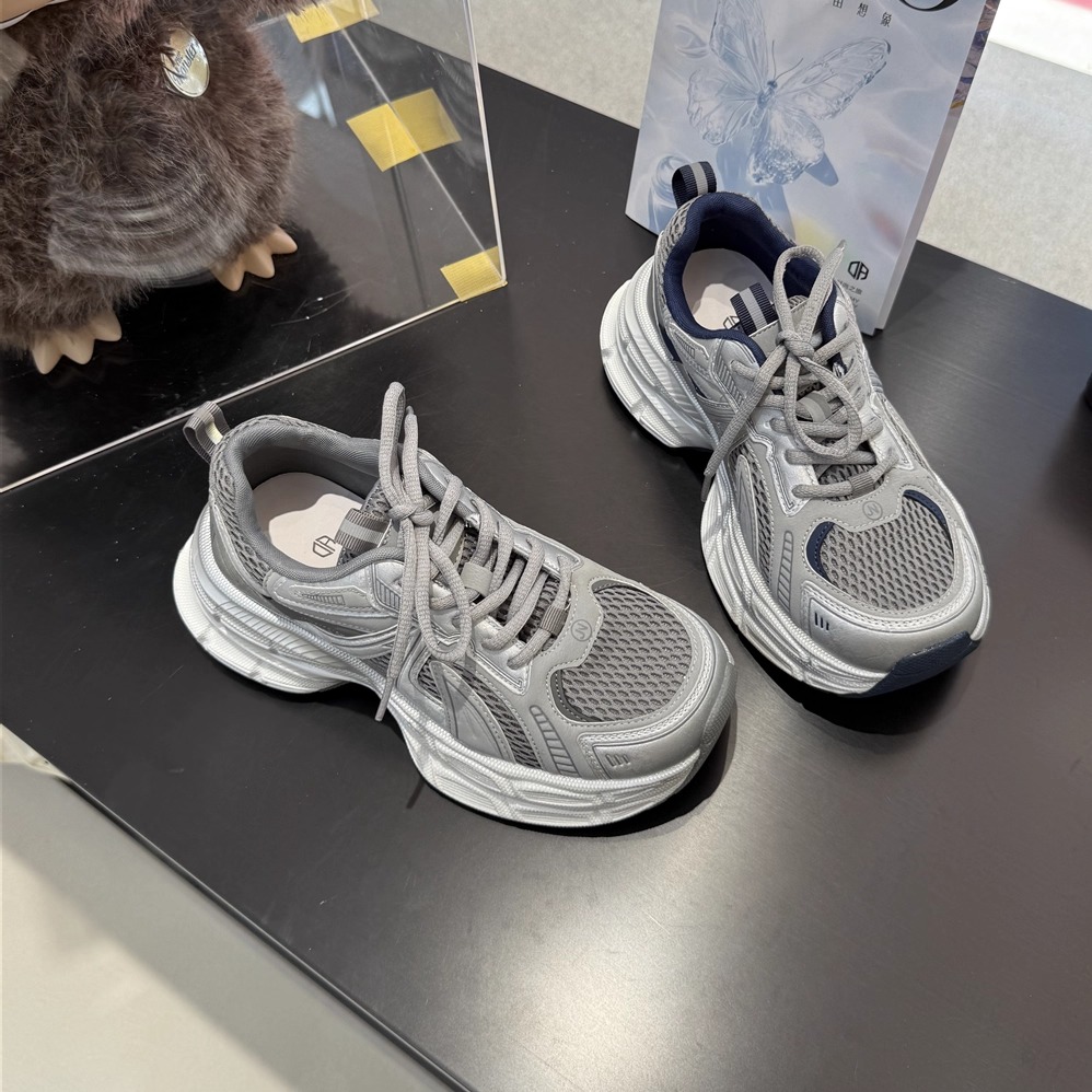 狂走不累~慢跑鞋旅游蝶澳真皮运动鞋真皮网纱透气老爹鞋秋季97E66