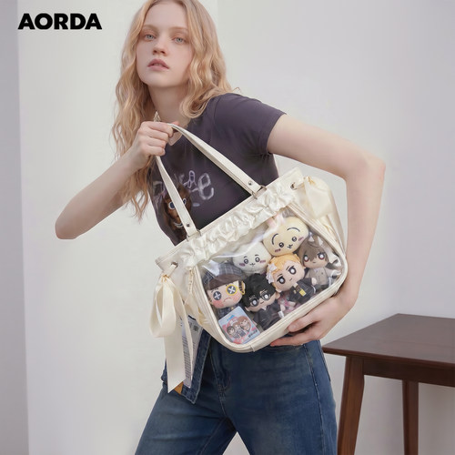 AORDA高颜值米色微痛包10cm娃包