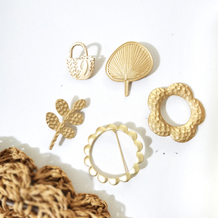 明风格 皆川 搭配衣服chao好看森林系配饰胸针胸花金属 入 新款