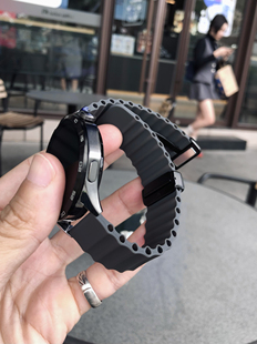 卡客风暴 海洋适用华为手表GT5pro表带fit4磁吸扣硅胶watch3小米9