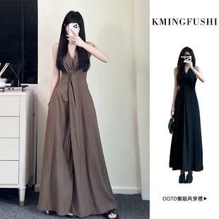 优质质量 海边度假吊带挂脖长裙 法式 气质御姐风V领连衣裙女夏季
