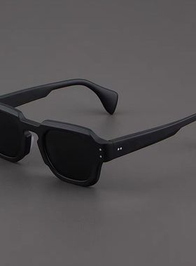 潮流复古小方墨镜韩版时尚树脂户外防强光适合各种脸型