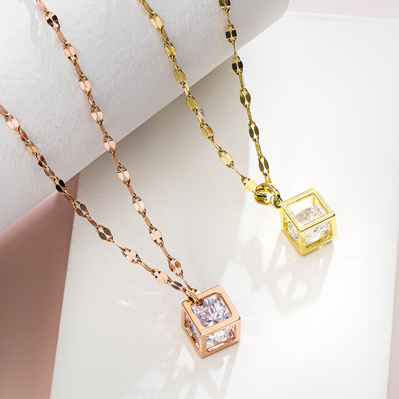 韩版钛钢魔方情人节礼物送女友