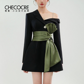 茬客气质时尚 风连衣裙2025秋冬不规则设计感收腰显瘦A字裙