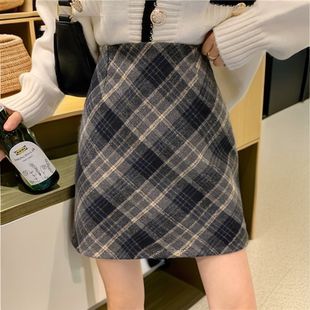 高腰显瘦短裙女 新款 大码 复古格子毛呢半身裙包臀A字裙子胖mm冬季