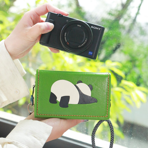 蠢小鱼头层牛皮理光相机包