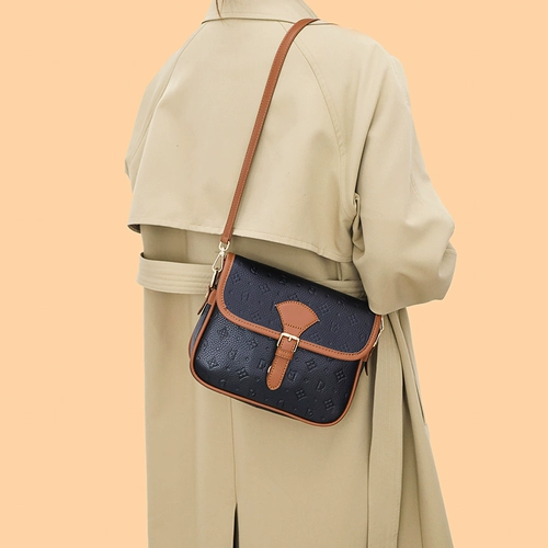 Небольшая небольшая сумка, сумка через плечо, кожаная сумка на одно плечо для отдыха, в западном стиле, коллекция 2022, из натуральной кожи, воловья кожа