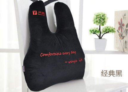 问雅卡通抱枕沙发靠垫办公室椅子靠背床头靠枕午休汽车护腰枕靠垫