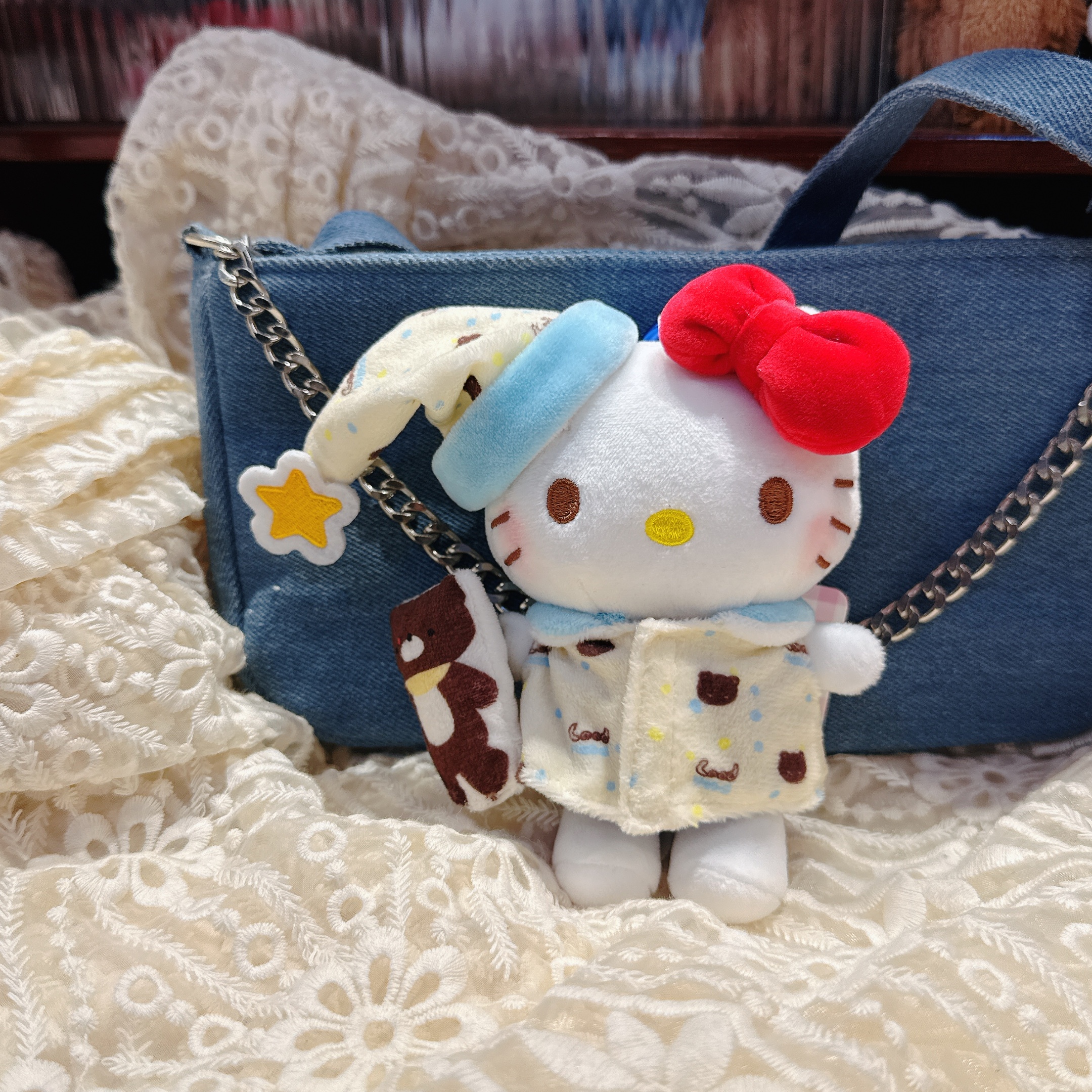 正版hellokitty包包挂饰