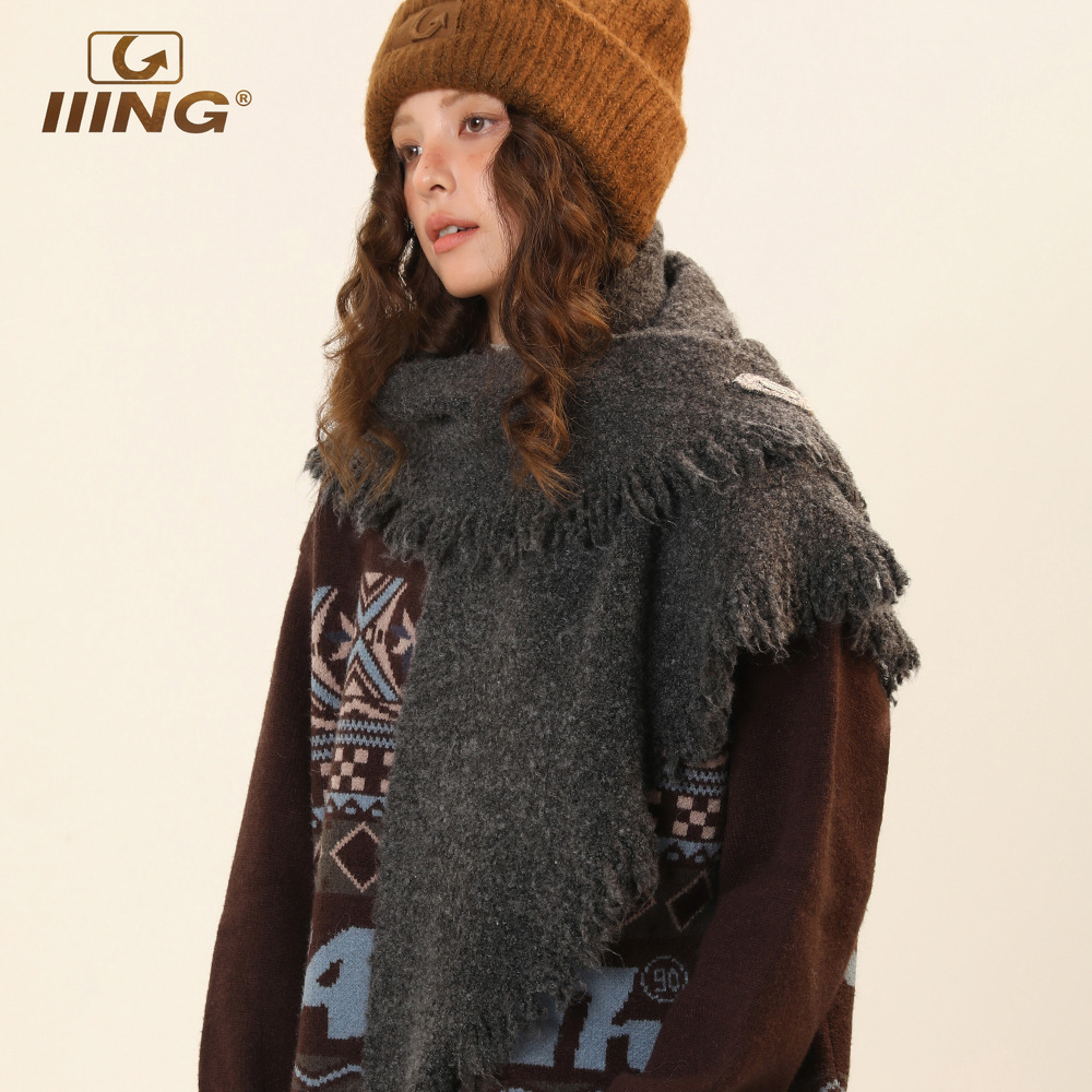 【高级感】不规则三角针织围巾