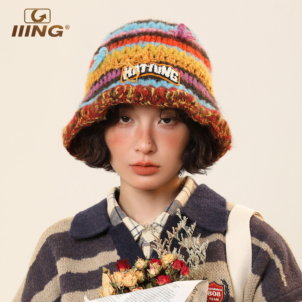 IIING帽控彩虹条纹针织渔夫帽