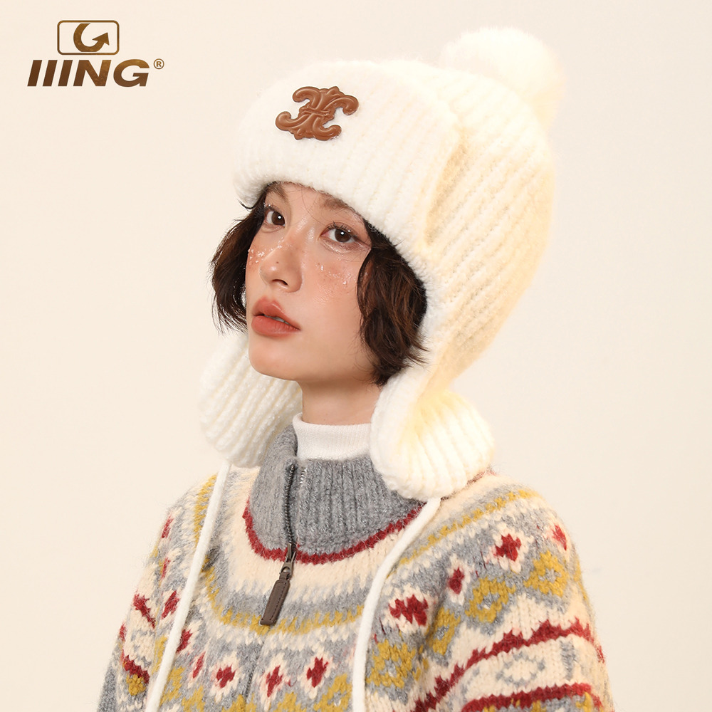 原创设计毛球护耳针织保暖雷锋帽