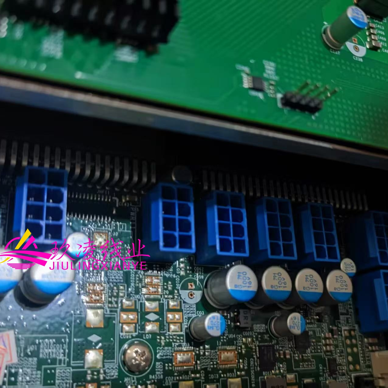 超微 420GP/4124/4029服务器4090/4080/4070/L40电源线供电转接线