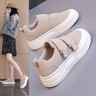 魔术贴板鞋女奶油面包鞋女款2025春夏新款休闲百搭运动鞋女Q2001