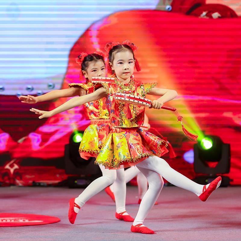 新品元旦儿童喜庆舞蹈演出服说唱中国红民族秧歌打鼓服太平女儿鼓