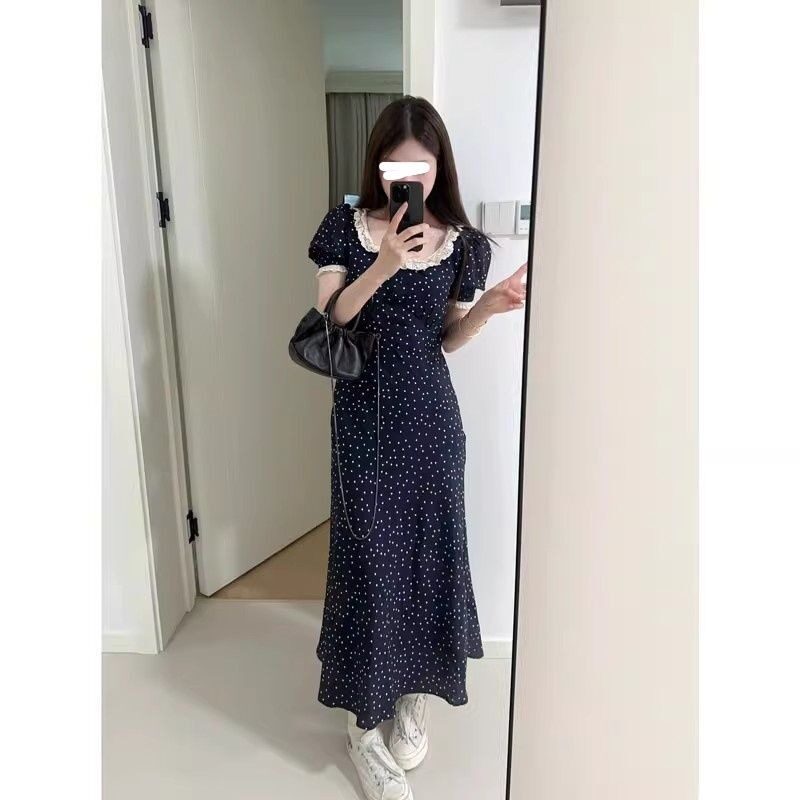 法式高级感秋季波点连衣裙子女2026新款夏季海边度假大方得体长裙