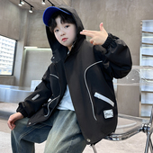 红色连帽风衣 洋气中大儿童帅气冲锋衣春秋款 男童春装 外套2026新款