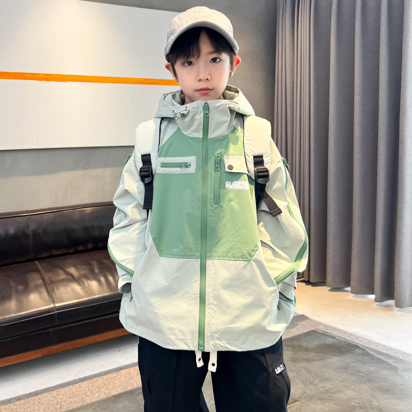 男童外套春秋装2025新款炸街薄款冲锋衣软壳中大儿童秋季帅气风衣,童装/婴儿装/亲子装,普通外套,淘宝优惠券,粉丝福利购,淘宝优惠卷