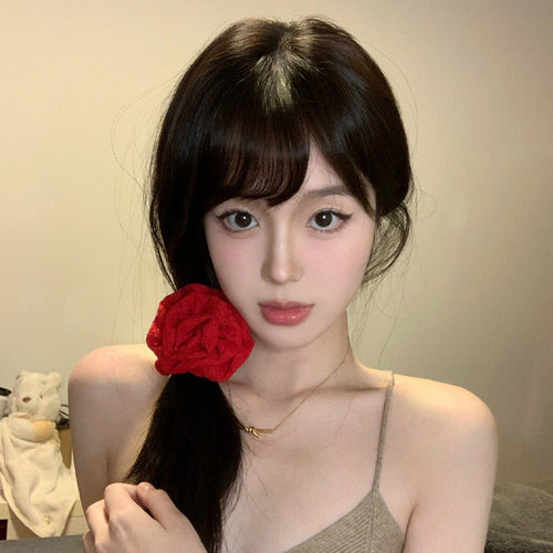 浪漫又热烈~红色花朵大肠发圈
