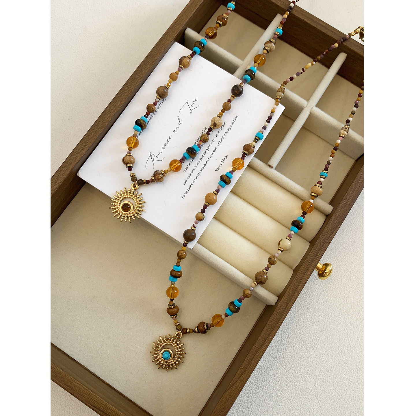 波西米亚串珠小众项链女2025新款吊坠高级感轻奢锁骨链颈链配饰夏