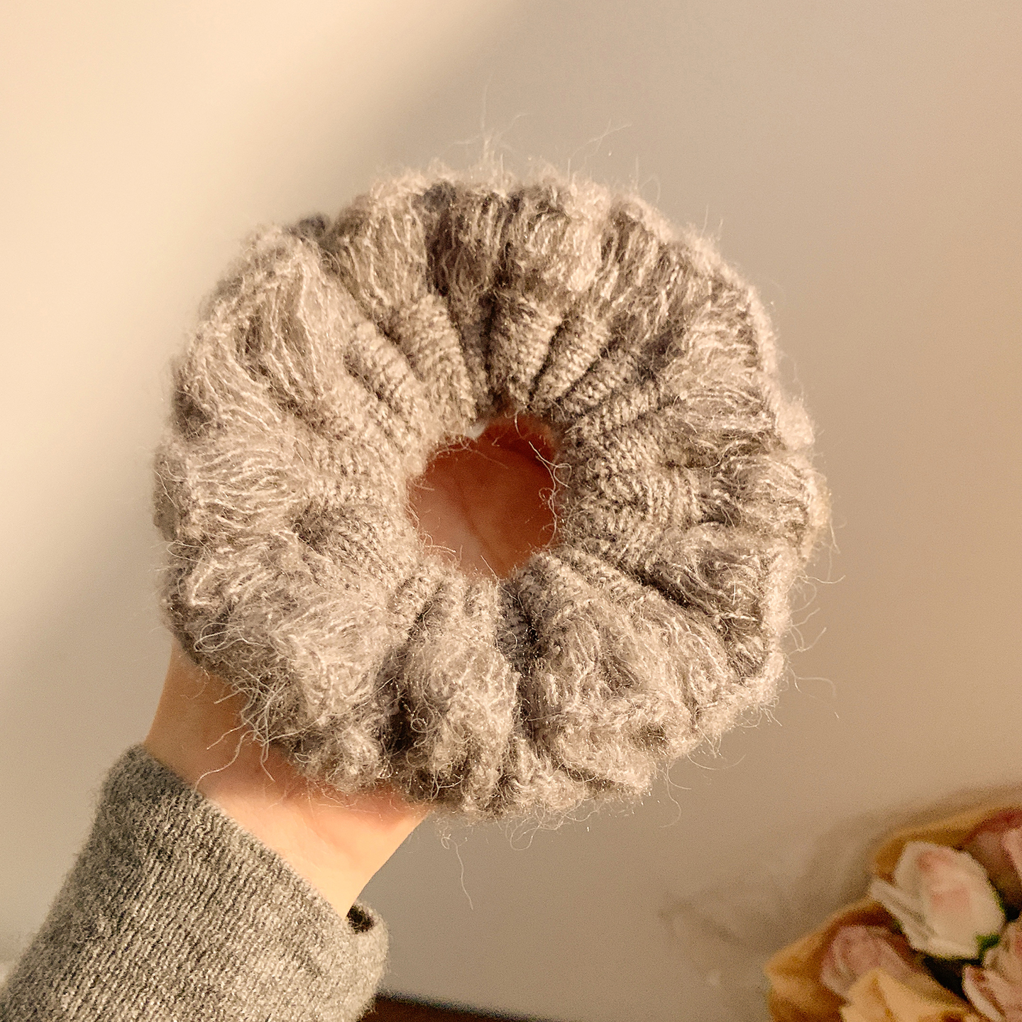 简约韩系灰色毛线针织大肠发圈