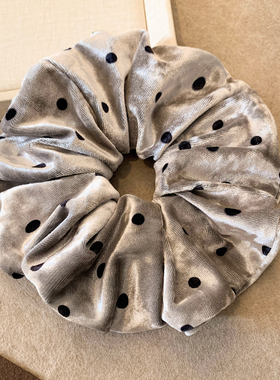 法式高级感灰色波点丝绒大肠发圈女慵懒风百搭头绳超大秋冬发饰