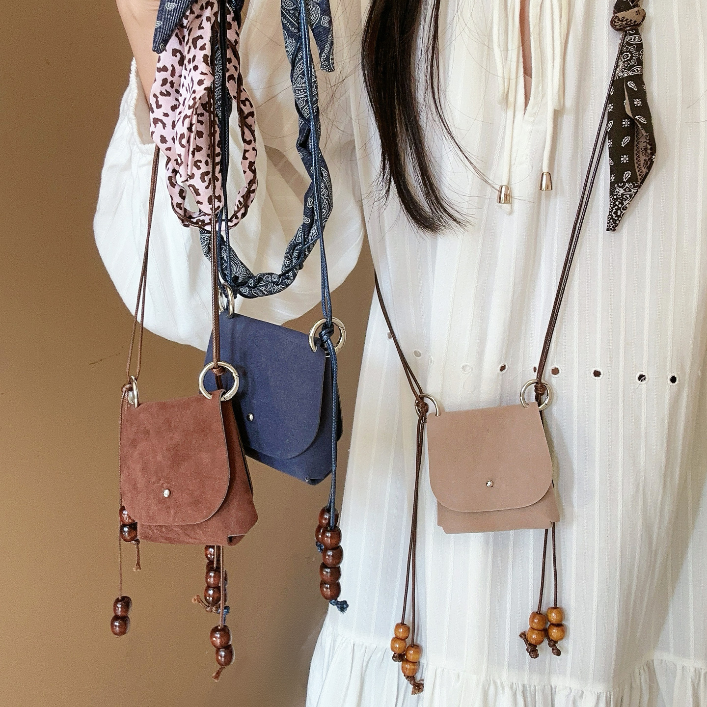 一款多戴!复古腰果花绒布零钱包包丝巾项链女斜挎耳机包独特腰链