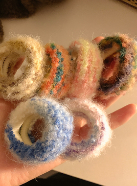 可爱彩色毛绒发圈女毛茸茸发绳头绳皮筋高弹力耐用不伤发头饰发饰