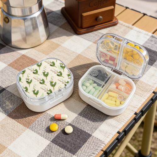 铃兰平铺密封防潮旅行随身八格分装药盒一周药片家用便携收纳盒