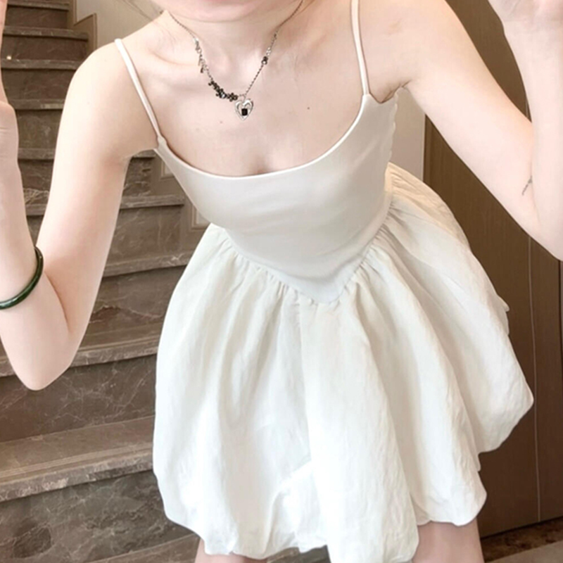 掐腰蓬蓬短裙掐腰白色吊带连衣裙子女装夏日绝美小个子修身公主裙