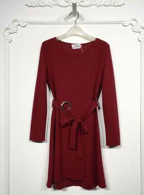 UGC系列 8163S092 时尚连衣裙品牌女装折扣颦