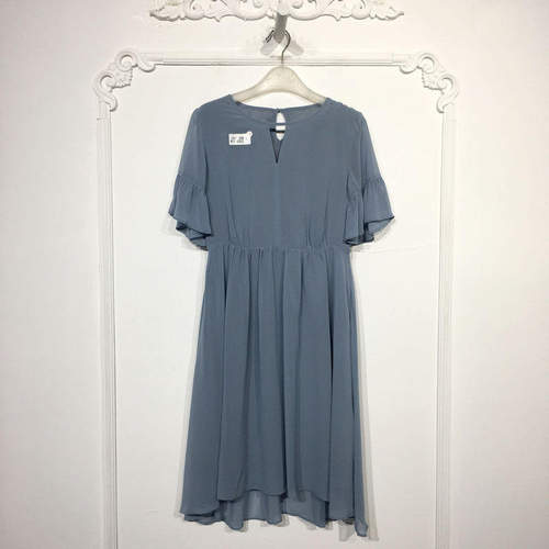 珂P系列 8106S227 时尚连衣裙品牌女装折扣颦