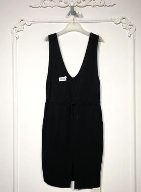 容系列 8258S143 时尚连衣裙品牌女装折扣颦