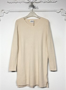 伊X系列 8288S193 时尚针织连衣裙品牌女装折扣颦