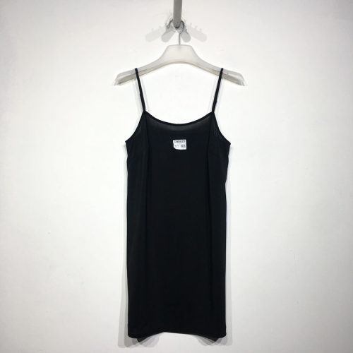 N系列 D98425 时尚连衣裙内衬品牌女装折扣颦