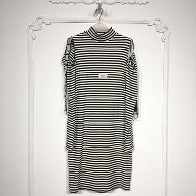 N系列 8229S066 时尚连衣裙品牌女装折扣颦