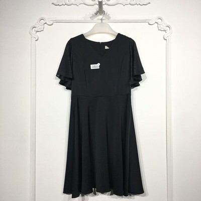 秋系列 8169S035 时尚连衣裙品牌女装折扣颦