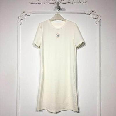 潮系列 8293S219 时尚连衣裙品牌女装折扣颦